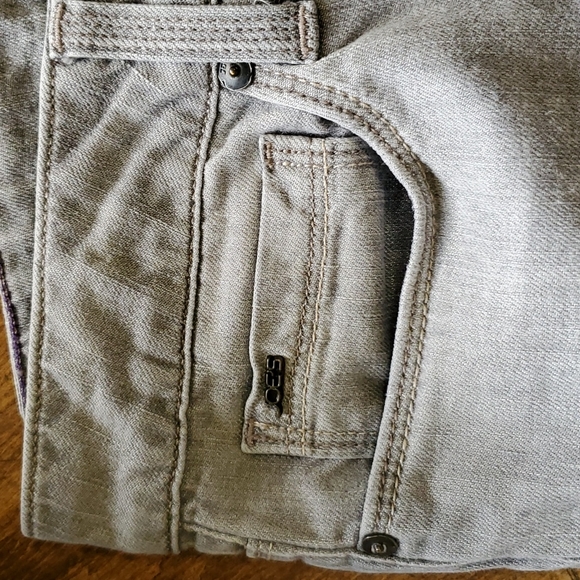 Joe's Honey Gray Jeans - Picture 8 of 11